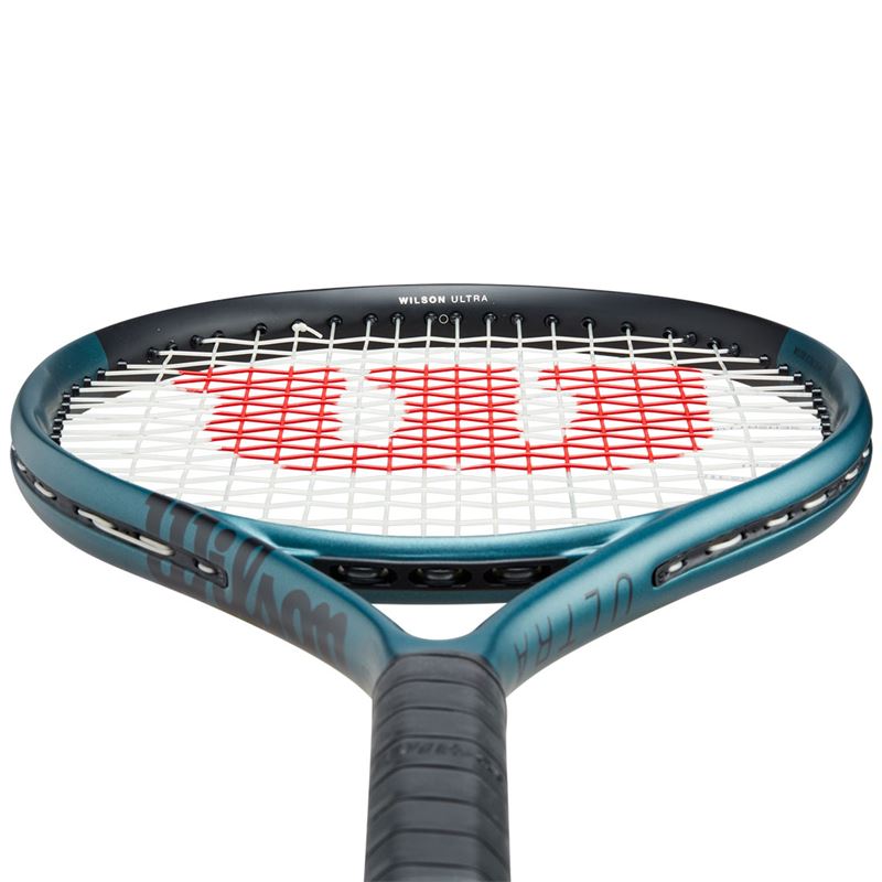 Wilson Ultra 26 v4 Junior Tennis Racquet